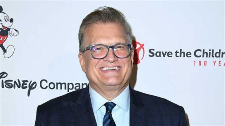 Is Drew Carey Married? Exploring the Personal Life of a Comedy Legend